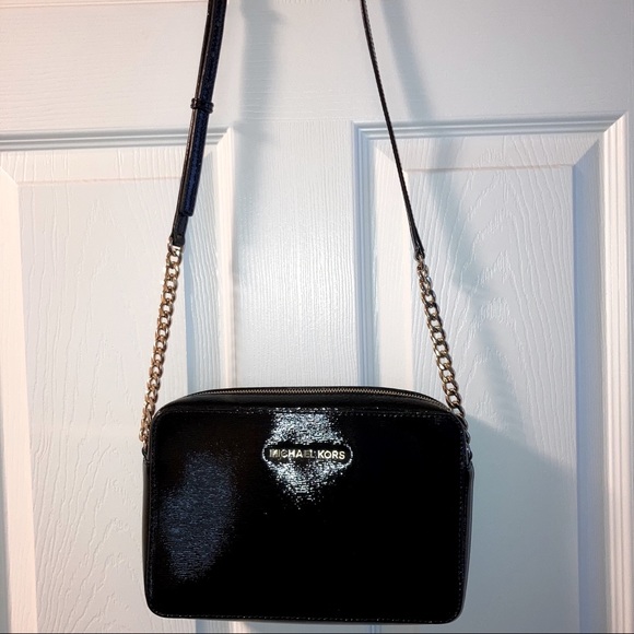 Michael Kors Handbags - Michael Kors Small Crossbody Bag